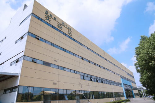 房子装修灯具怎么选 看看这份宝家走进江苏实益达高端照明生产一线的记录